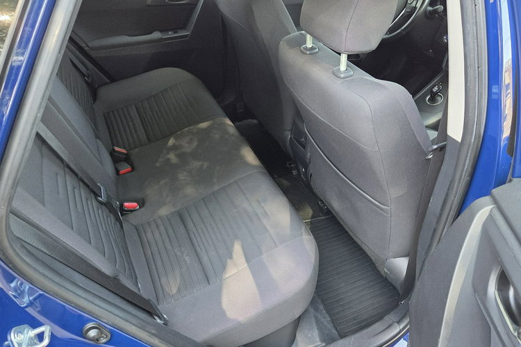 Toyota Auris 1.8 HSD 136KM Kamera Vat 23% zdjęcie 16