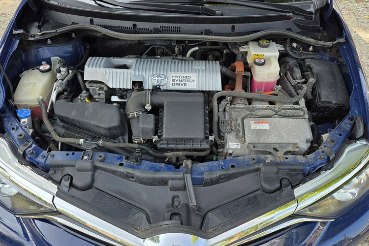 Toyota Auris 1.8 HSD 136KM Kamera Vat 23% zdjęcie 18