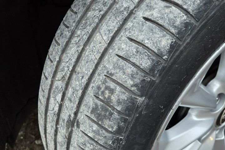 Toyota Corolla 1.8 HSD + LPG Vat 23% Salon PL PDC Virtual Ast. Parkowania Distronic zdjęcie 11