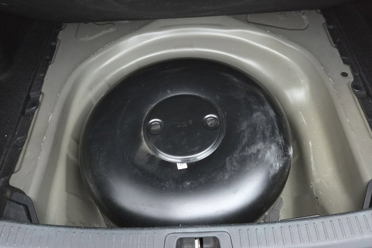 Toyota Corolla 1.8 HSD + LPG Vat 23% Salon PL PDC Virtual Ast. Parkowania Distronic zdjęcie 13