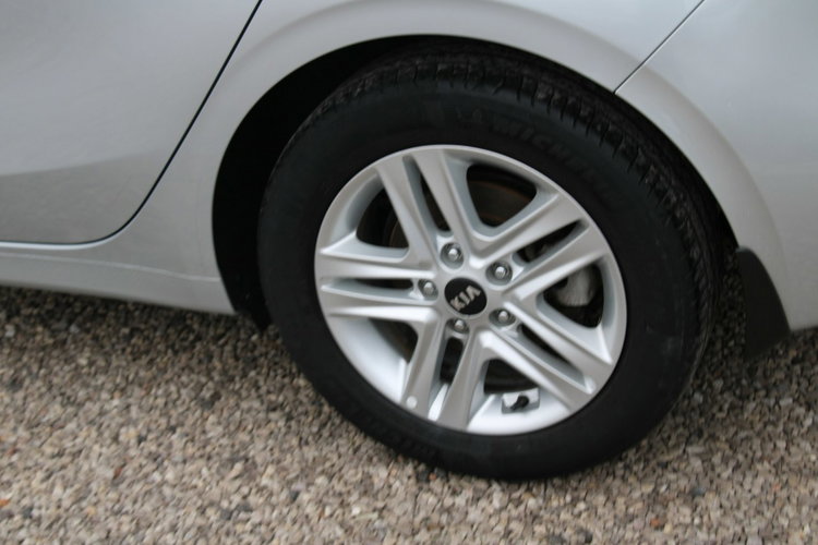 Kia Cee'd F-vat Kamera "M" Salon Polska netto 48699 PLN Gwarancja zdjęcie 10