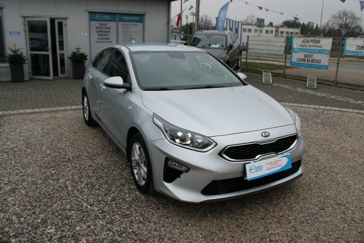 Kia Cee'd F-vat Kamera "M" Salon Polska netto 48699 PLN Gwarancja zdjęcie 3
