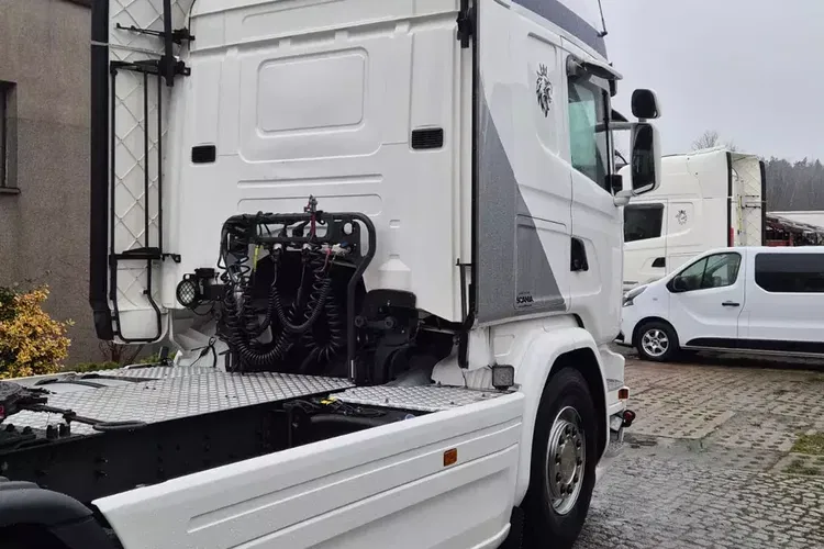 Scania R410 zdjęcie 13
