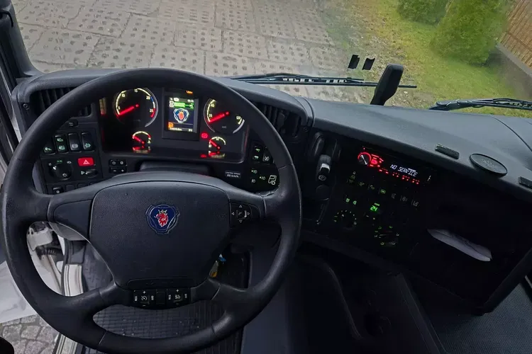 Scania R410 zdjęcie 22