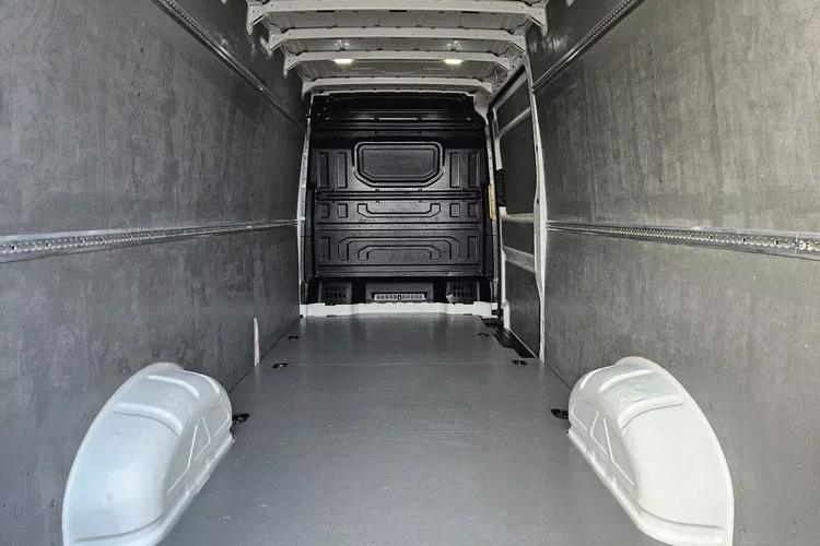 Volkswagen Crafter L3H2 79999zł NETTO 2.0TDi/140KM zdjęcie 16