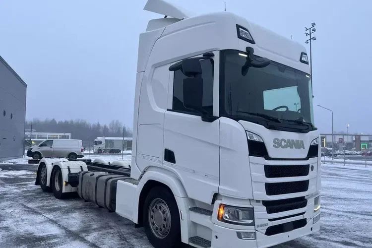 Scania R500 / Rama pod zabudowę / Retarder / Kab. sypialna zdjęcie 1