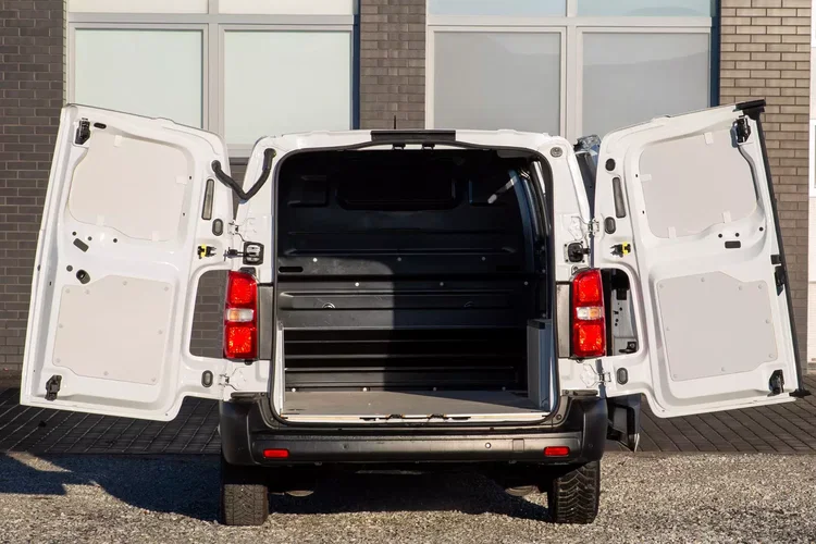 Fiat Scudo 2.0 L3H1 AUTOMAT 180KM wersja Maxi zdjęcie 63