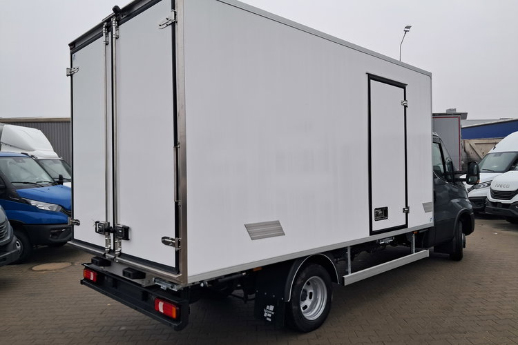 IVECO Daily 35S16H3.0A8 zdjęcie 4