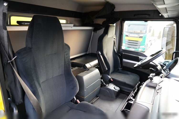 MAN TGS 26.440 / 6X4 / 2 STRONNA WYWROTKA / HYDROBURTA / AUTOMAT / KABINA SYPIALNA  zdjęcie 46