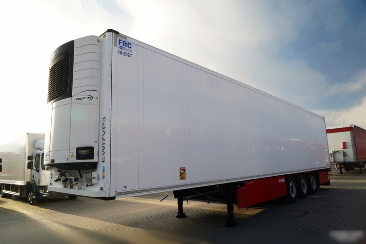 SCHMITZ CARGOBULL / CHŁODNIA / CARRIER VECTOR 1550 / OŚ PODNOSZONA / DOPPELSTOCK / KOSZE NA PALETY zdjęcie 2