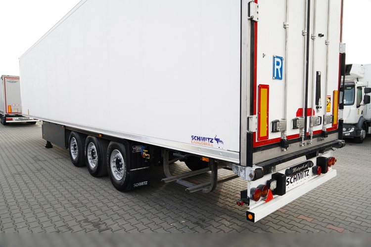SCHMITZ CARGOBULL / CHŁODNIA / CARRIER VECTOR 1550  / DOPPELSTOCK / KOSZ NA PALETY zdjęcie 11