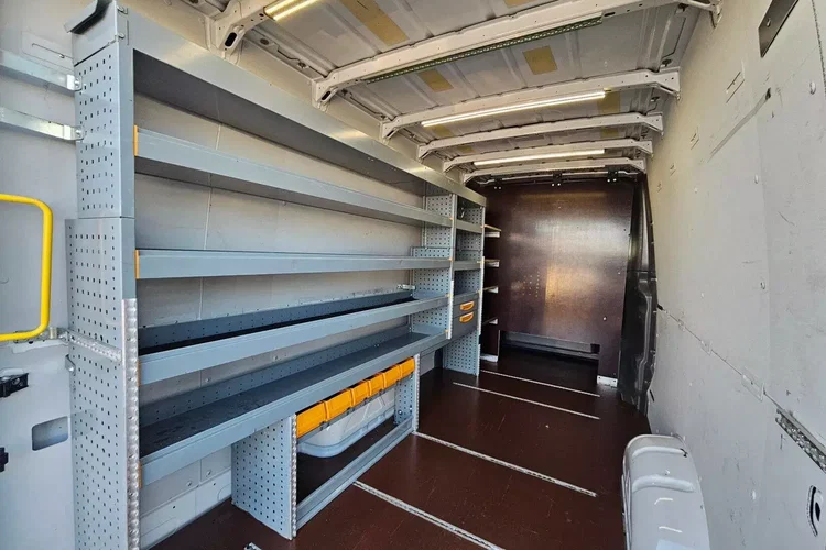 Volkswagen Crafter L4H2 119900zł NETTO Brygadówka 6 osób 2.0TDi/140KM zdjęcie 16