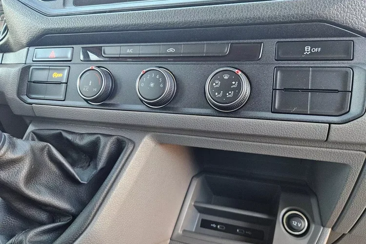 Volkswagen Crafter L4H2 119900zł NETTO Brygadówka 6 osób 2.0TDi/140KM zdjęcie 24