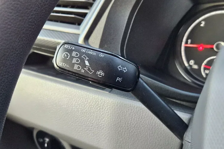 Volkswagen Transporter L2H1 99999zł NETTO 2.0TDi/110KM zdjęcie 18