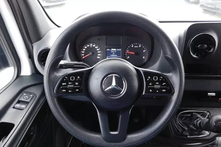 Mercedes Sprinter zdjęcie 10
