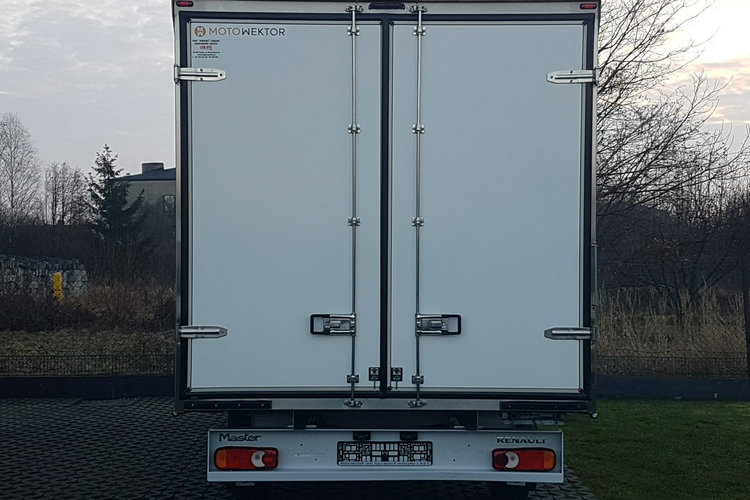 Renault Master 8EP CHŁODNIA AGREGAT CARRIER VIENTO 350 FUNKCJA GRZANIA IZOTERMA zdjęcie 16