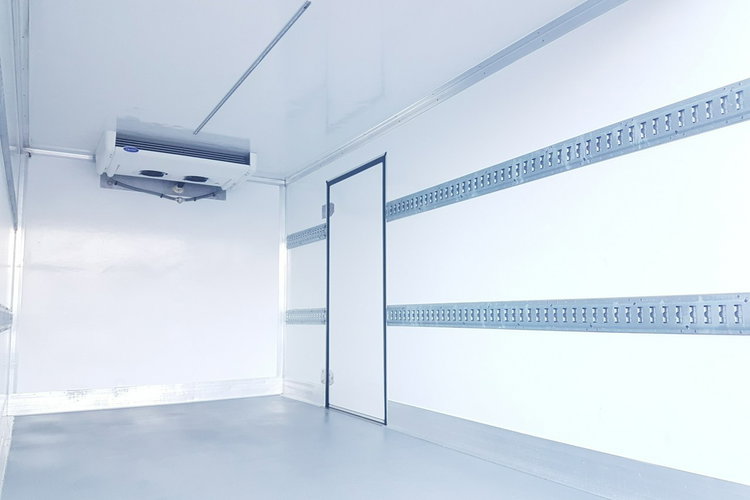 Renault Master 8EP CHŁODNIA AGREGAT CARRIER VIENTO 350 FUNKCJA GRZANIA IZOTERMA zdjęcie 20