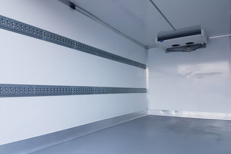 Renault Master 8EP CHŁODNIA AGREGAT CARRIER VIENTO 350 FUNKCJA GRZANIA IZOTERMA zdjęcie 21