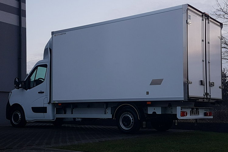 Renault Master 8EP CHŁODNIA AGREGAT CARRIER VIENTO 350 FUNKCJA GRZANIA IZOTERMA zdjęcie 27