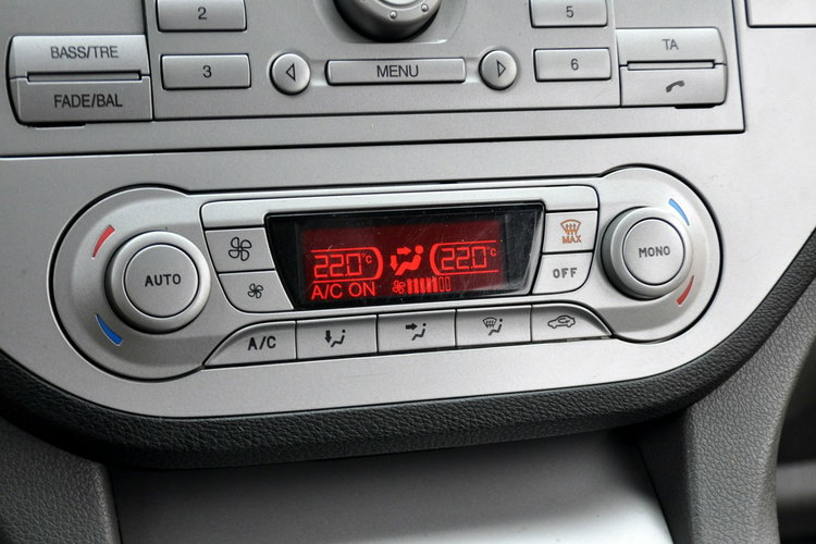 Kuga 2.5T(200KM) 4x4 Skóry Parktronik Reling Chrom I Wł Alu17"ASO Ford zdjęcie 32