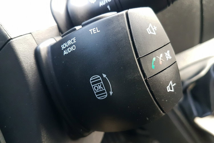 Renault Master KONTENER 8EP 4.23x2.25x2.25 KLIMA MANUAL KRAJOWY 6-BIEGÓW zdjęcie 32