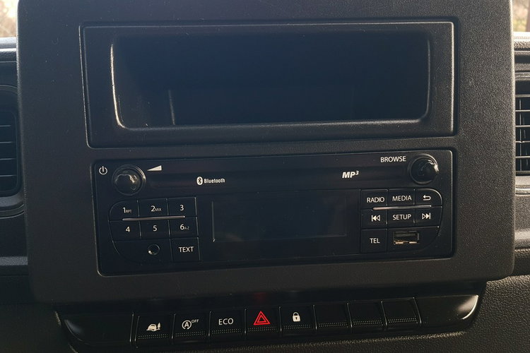 Renault Master KONTENER 8EP 4.23x2.25x2.25 KLIMA MANUAL KRAJOWY 6-BIEGÓW zdjęcie 36
