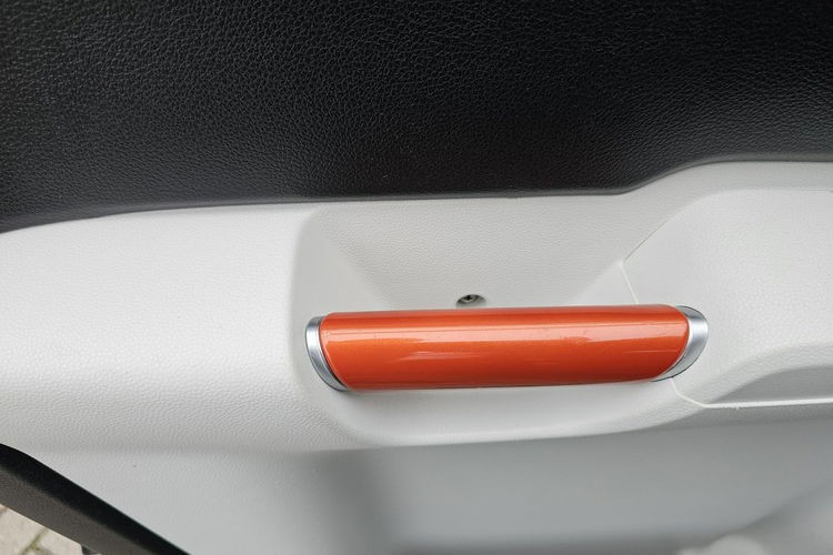 Suzuki Ignis , bluetooth , klima, hak zdjęcie 30