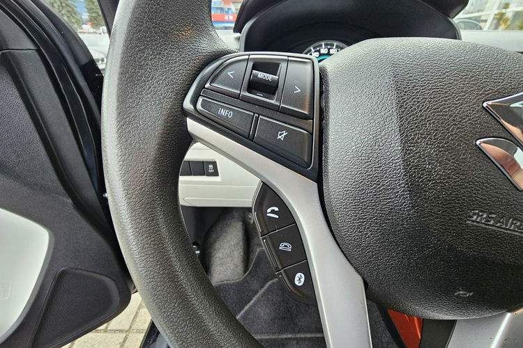 Suzuki Ignis , bluetooth , klima, hak zdjęcie 32