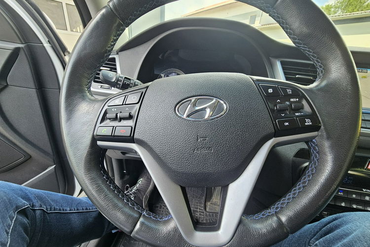 Hyundai Tucson Nawigacja, kamera, grzane fotele i kierownica, serwis zdjęcie 18
