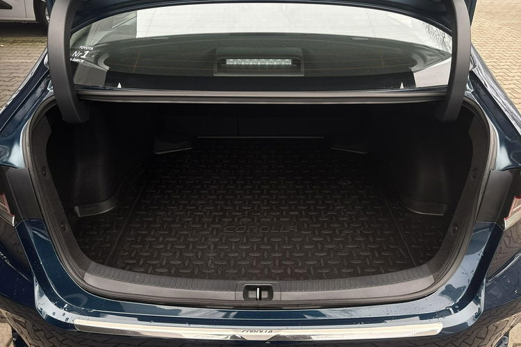 Toyota Corolla 1.8 Hybrid COMFORT TECH, salon Polska, gwarancja, FV23% zdjęcie 22