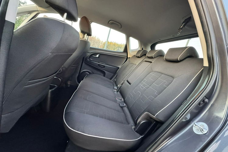 Kia Venga 1.6 Benzyna LIFT Gwarancja zdjęcie 25