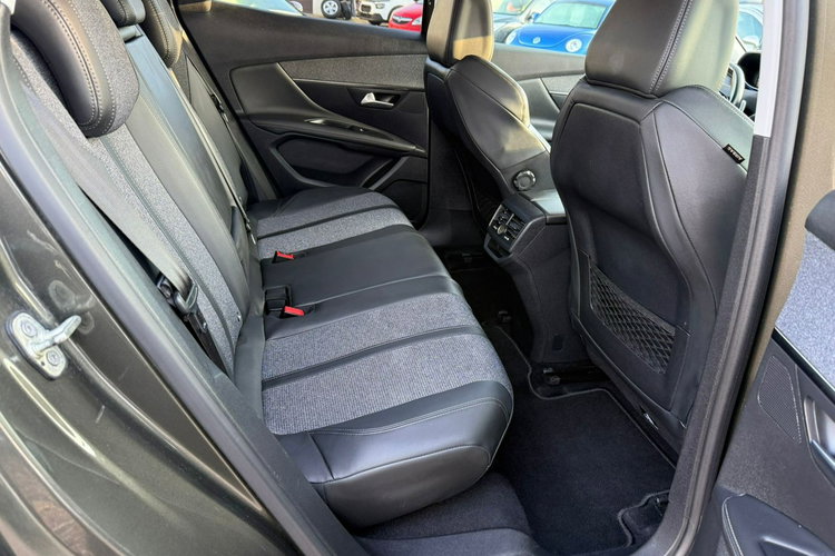Peugeot 3008 Kamera cofania.2 klucze, czujniki zdjęcie 20