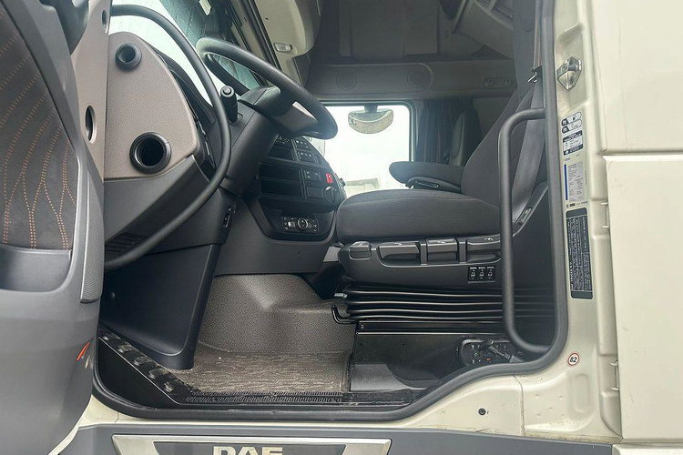 DAF XF 480 FT zdjęcie 8