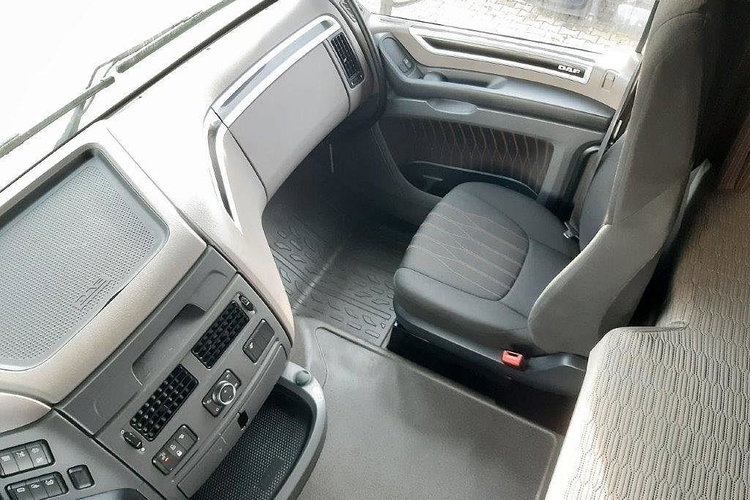 DAF XF 480 FT zdjęcie 7