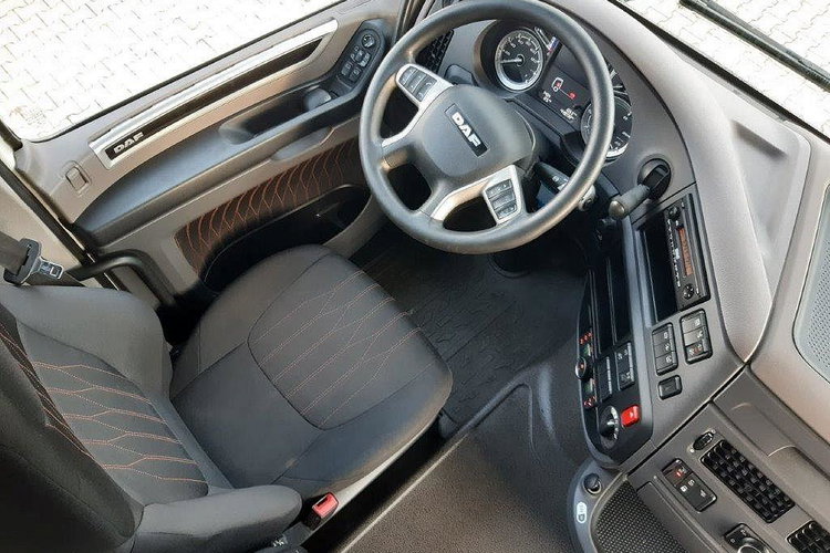 DAF XF 480 FT zdjęcie 6