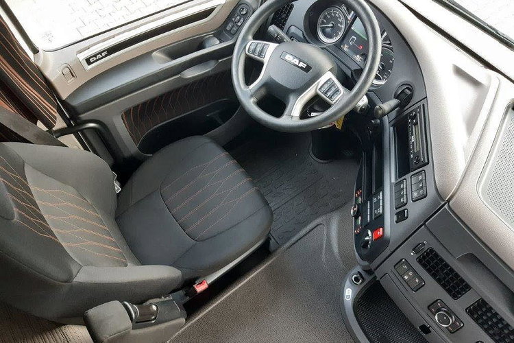 DAF XF 480 FT zdjęcie 6