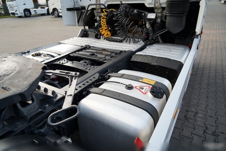 Mercedes ACTROS 1848 / RETARDER / BIG SPACE / 2020 zdjęcie 16