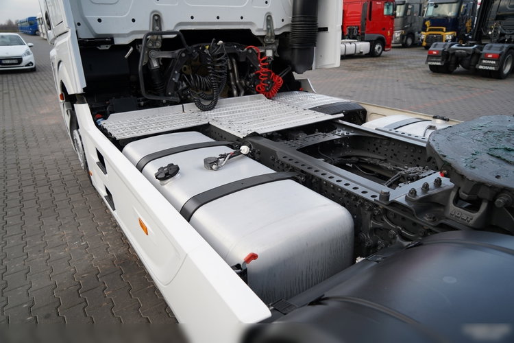 Mercedes -Benz ACTROS L 1851 / GIGA SPACE / RETARDER zdjęcie 13