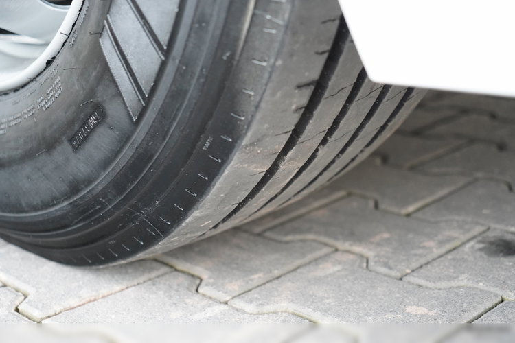 Mercedes -Benz ACTROS L 1851 / GIGA SPACE / RETARDER zdjęcie 19