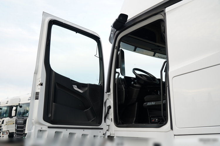 Mercedes -Benz ACTROS L 1851 / GIGA SPACE / RETARDER zdjęcie 23