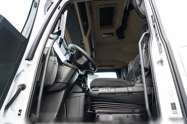 Mercedes -Benz ACTROS L 1851 / GIGA SPACE / RETARDER zdjęcie 24