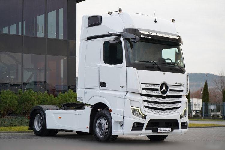 Mercedes -Benz ACTROS L 1851 / GIGA SPACE / RETARDER zdjęcie 2