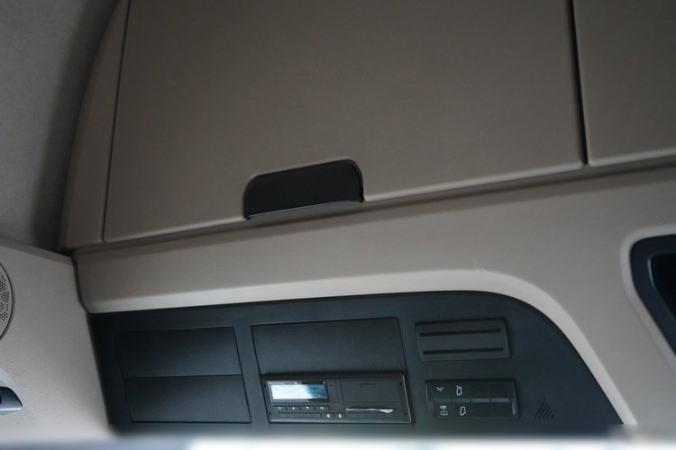 Mercedes -Benz ACTROS L 1851 / GIGA SPACE / RETARDER zdjęcie 34