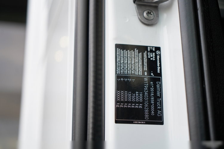 Mercedes -Benz ACTROS L 1851 / GIGA SPACE / RETARDER zdjęcie 38