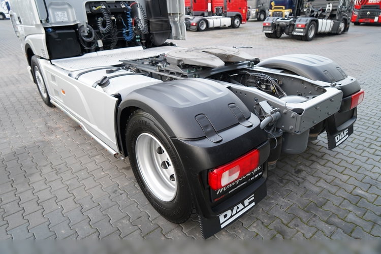 DAF XF 530 / KLIMA POSTOJOWA / SUPER SPACE CAB / MIKROFLÓWKA  zdjęcie 14