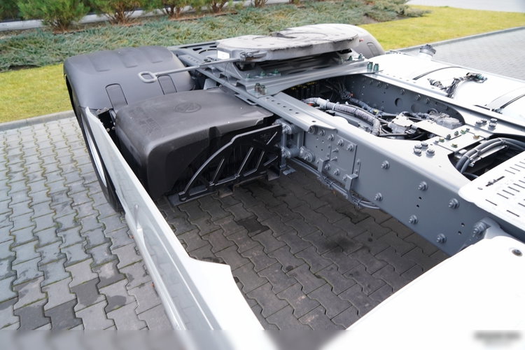 DAF XF 530 / KLIMA POSTOJOWA / SUPER SPACE CAB / MIKROFLÓWKA  zdjęcie 17