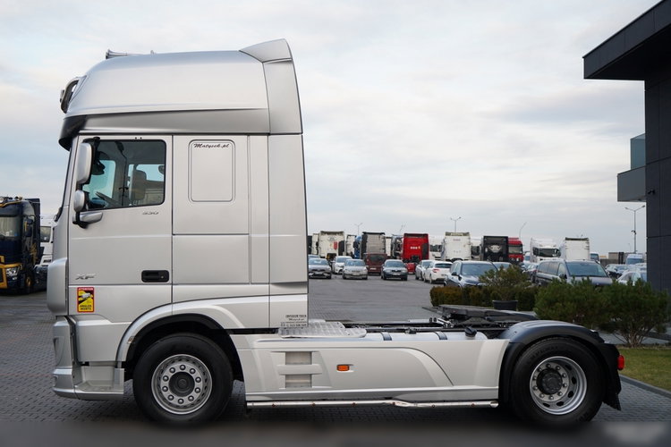 DAF XF 530 / KLIMA POSTOJOWA / SUPER SPACE CAB / MIKROFLÓWKA  zdjęcie 6