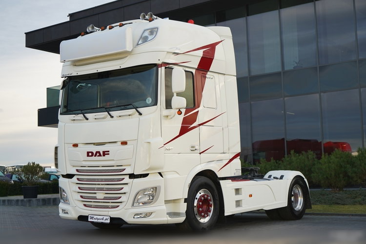 DAF XF 530 / RETARDER / KLIMA POSTOJOWA / SUPER SPACE CAB / CAŁA NA PODUSZKACH / OPONY 100%  / ALUFELGI   zdjęcie 5