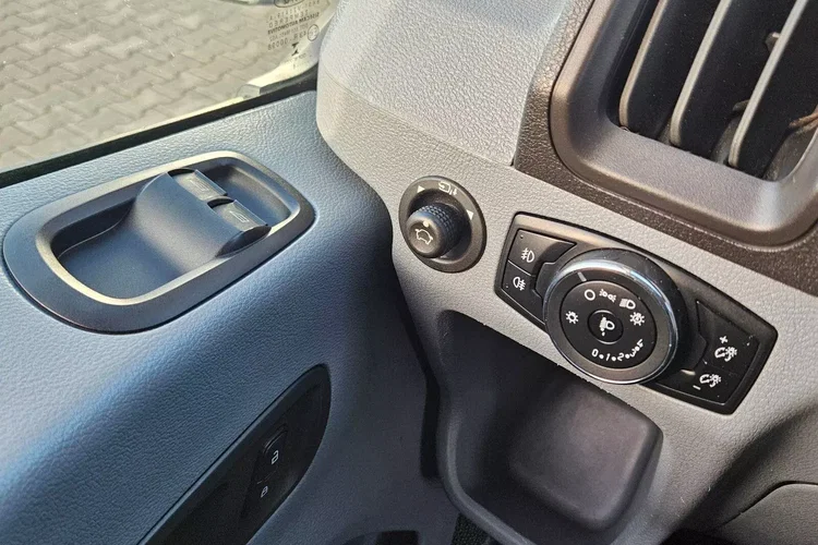 Ford transit L4H3 44999zł NETTO 2.0TdCi/131KM zdjęcie 21