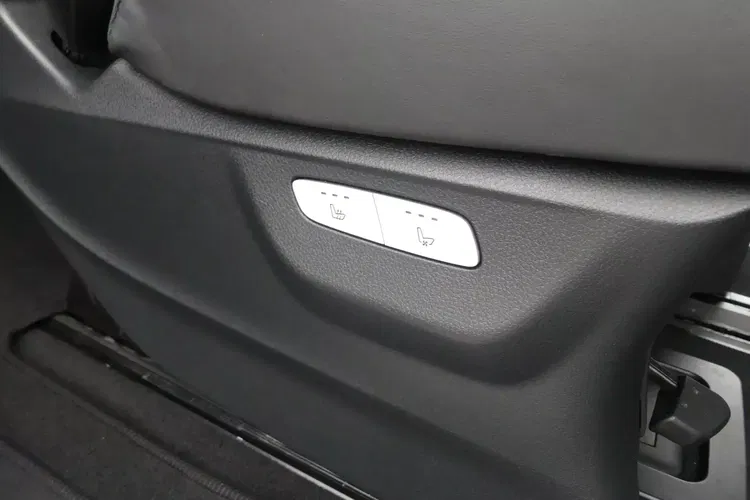 Mercedes klasa-v zdjęcie 37